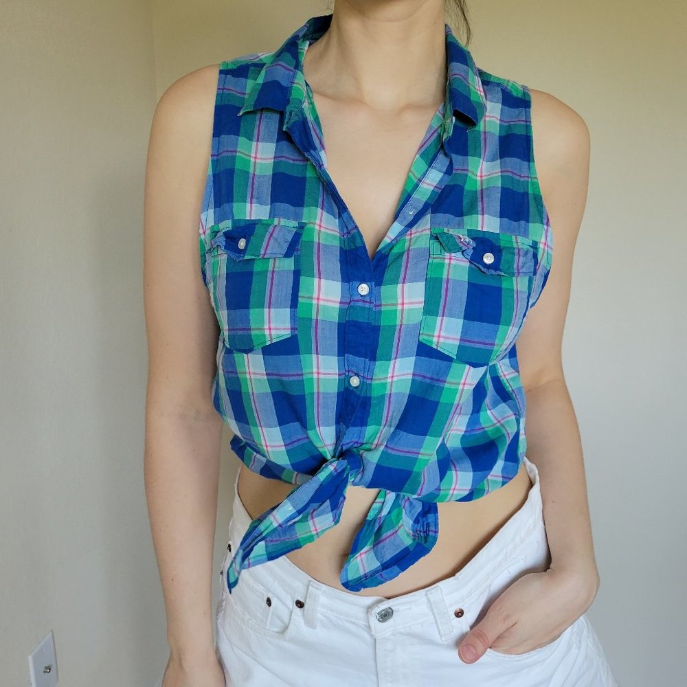 Green and Blue Cotton Sleeveless Button Down Shirt